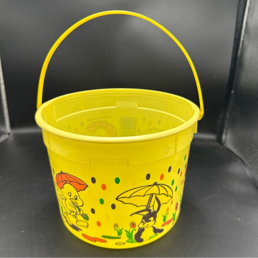 Vtg 90s 1998 Myries Yellow Plastic Easter Egg Hunt Bucket Bunny Cardinal Pkg